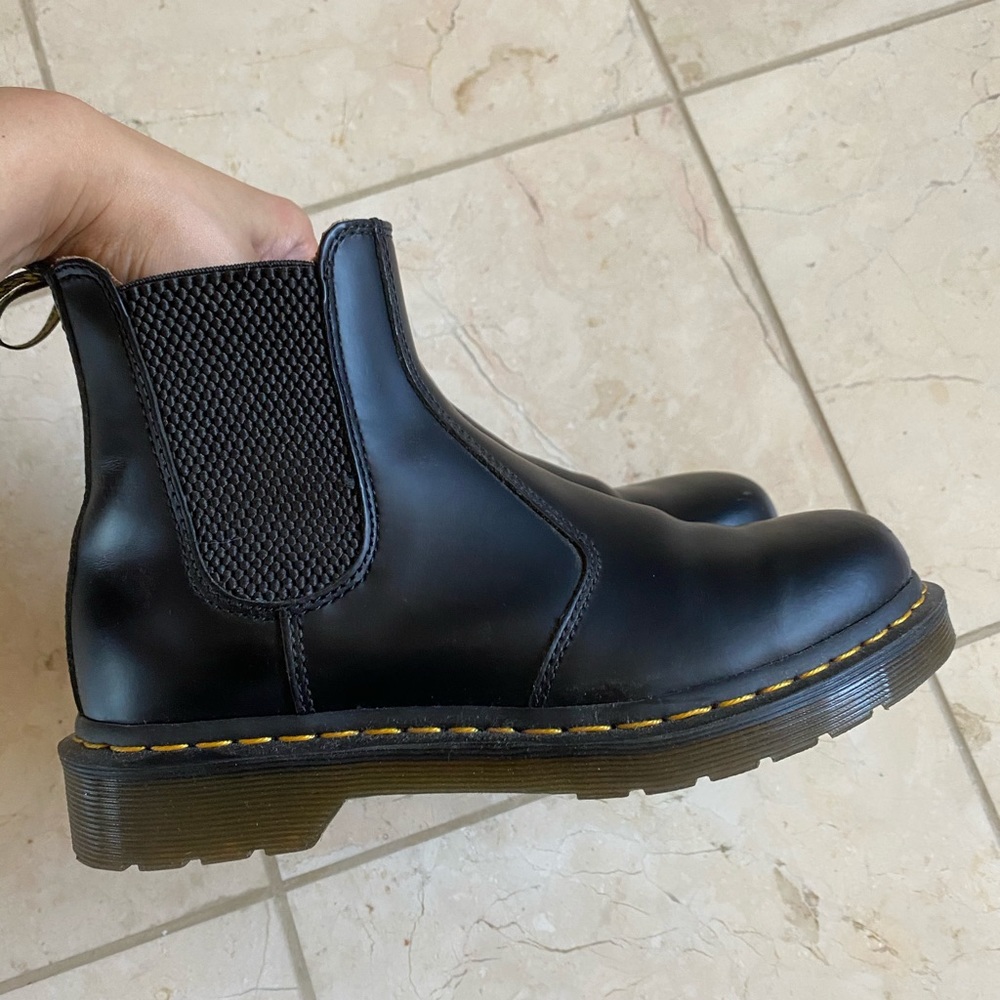 Doc Marten Chelsea Boot 2976